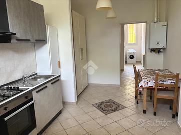 MONOLOCALE A BOLOGNA