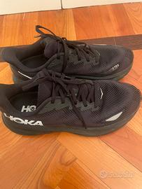scarpe da ginnastica