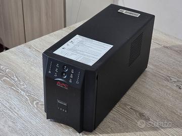 Gruppo di Continuità UPS APC Smart-UPS 1500VA