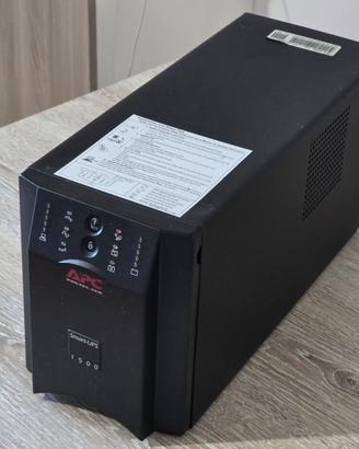 Gruppo di Continuità UPS APC Smart-UPS 1500VA