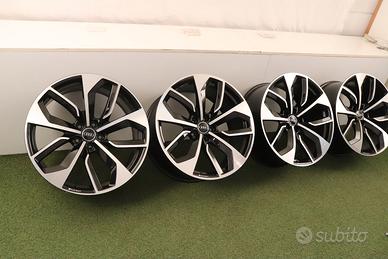 Cerchi in lega Audi RS4 RS5 20 ORIGINALI