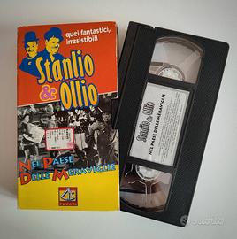 Videocassetta VHS film Stanlio e Ollio