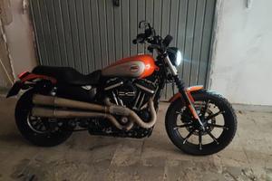 Harley Davidson 883 XL del 2016