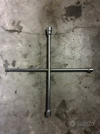 CHIAVE A CROCE BETA 982 PER DADI E RUOTE