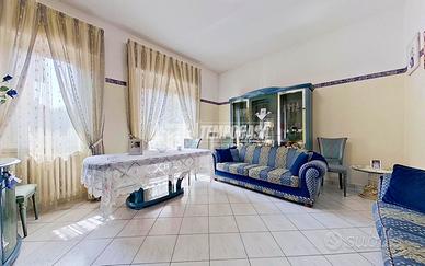 Appartamento a Legnano Via Santa Caterina 3 locali