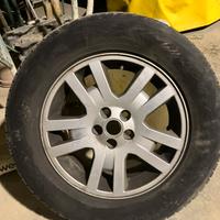 Cerchi e gomme antineve freelander2