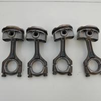 Aprilia RSV4 Factory 2011-2015 Pistoni e bielle km