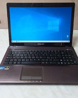 Asus X53SD - Intel i5 2450M / 8GB RAM / 500GB HDD