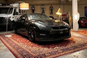 Nissan GTR 3.8 V6 Black Edition