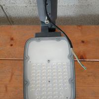 Lampade led per pali giardino