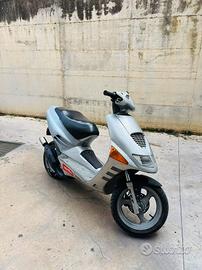 Aprilia SR Replica liquido 50cc