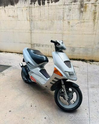 Aprilia SR Replica liquido 50cc