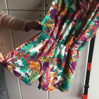 Vestito a pantaloncino