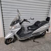 Suzuki AN Burgman 400 - NON TRATTABILE-