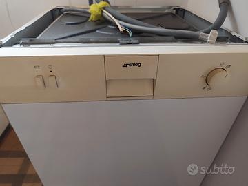 Lavastoviglie Smeg