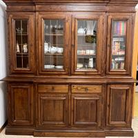 Mobile vetrina in legno di castagno