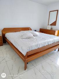 Comò comodini letto specchio