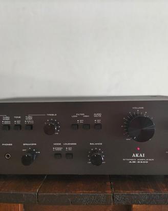 amplificatore stereo akai am 2400