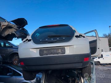 VOLVO C30 AN08 1596 BENZ 73,50KW B4164S3