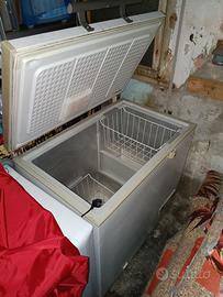 Freezer a pozzetto Ignis 95x60x90