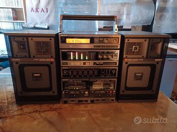 sony boombox FH-110W