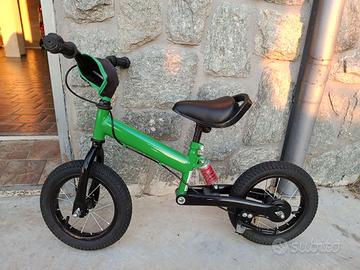 Bicicletta senza pedali