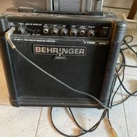 BEHRINGER Amplificatore per chitarra - VENDUTO