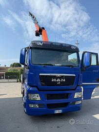 Camion Man con la Gru Palfinger