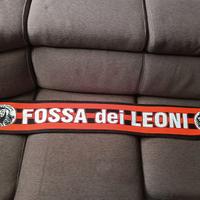 Sciarpa Fossa dei Leoni Milan