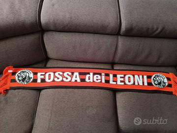 Sciarpa Fossa dei Leoni Milan