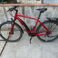 Bicicletta Cube Elettrica