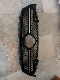 Griglia mercedes cla c118