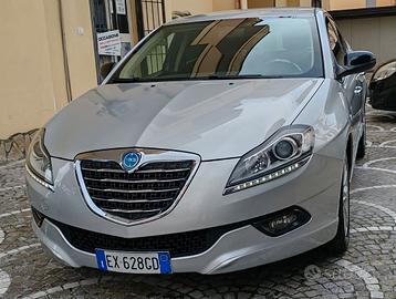 LANCIA DELTA COME NUOVA 
