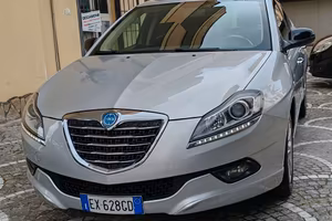 LANCIA DELTA COME NUOVA 