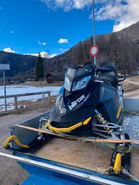 Motoslitta Skidoo 800