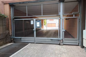 Box / Garage di 28 m² a Varese