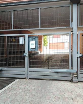 Box / Garage di 28 m² a Varese