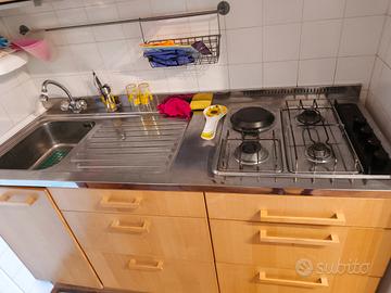 cucina,frigo divano