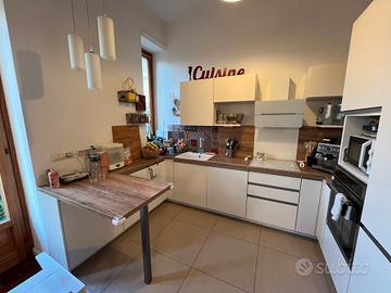 Cucina LIFE cucine completa con penisola