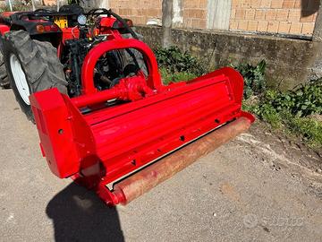 Trincia a mazze Sima T 180 Spostabile,780kg,giunto