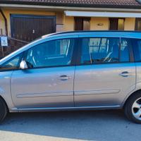 Opel Zafira b