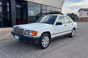 Mercedes 190D 2.5 asi