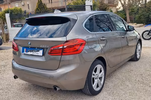 Bmw 2er Active Tourer 220d xDrive Luxury aut.