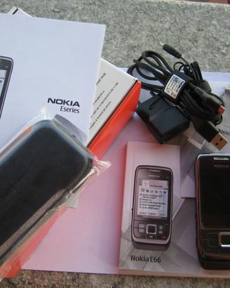 Nokia E66 con scatola + auricolari Nokia wh-700