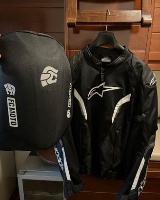 Giacca e zaini Alpinestars e Helly Hansen.