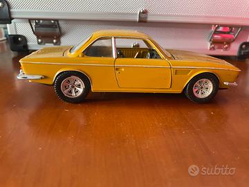 BMW Burago 1:24