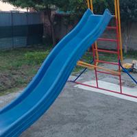 scivolo grande in resina