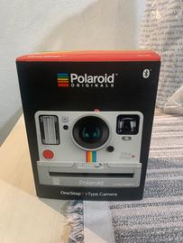 Polaroid