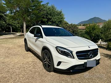 Mercedes-Benz GLA 200 d (cdi) Sport auto