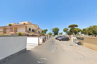 Fiumicino-Aranova monolocale con posto auto